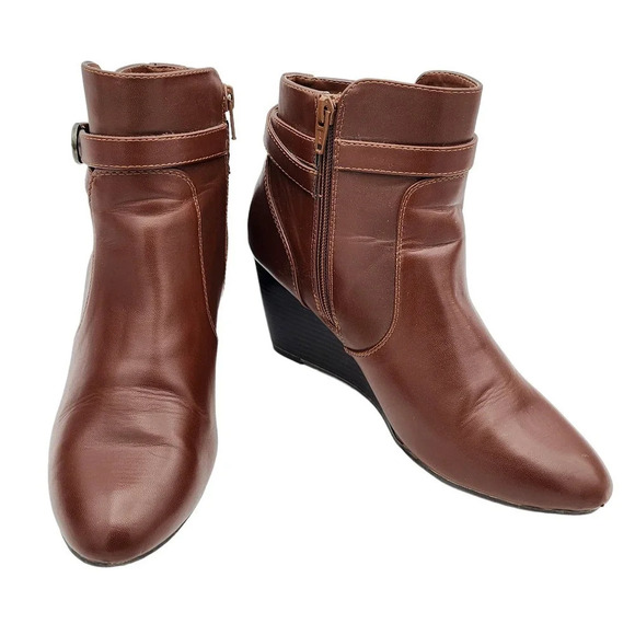 Bass Womens Angie Buckle Ankle Wedge Boots Booties Size 9M Brown - Picture 6 of 12